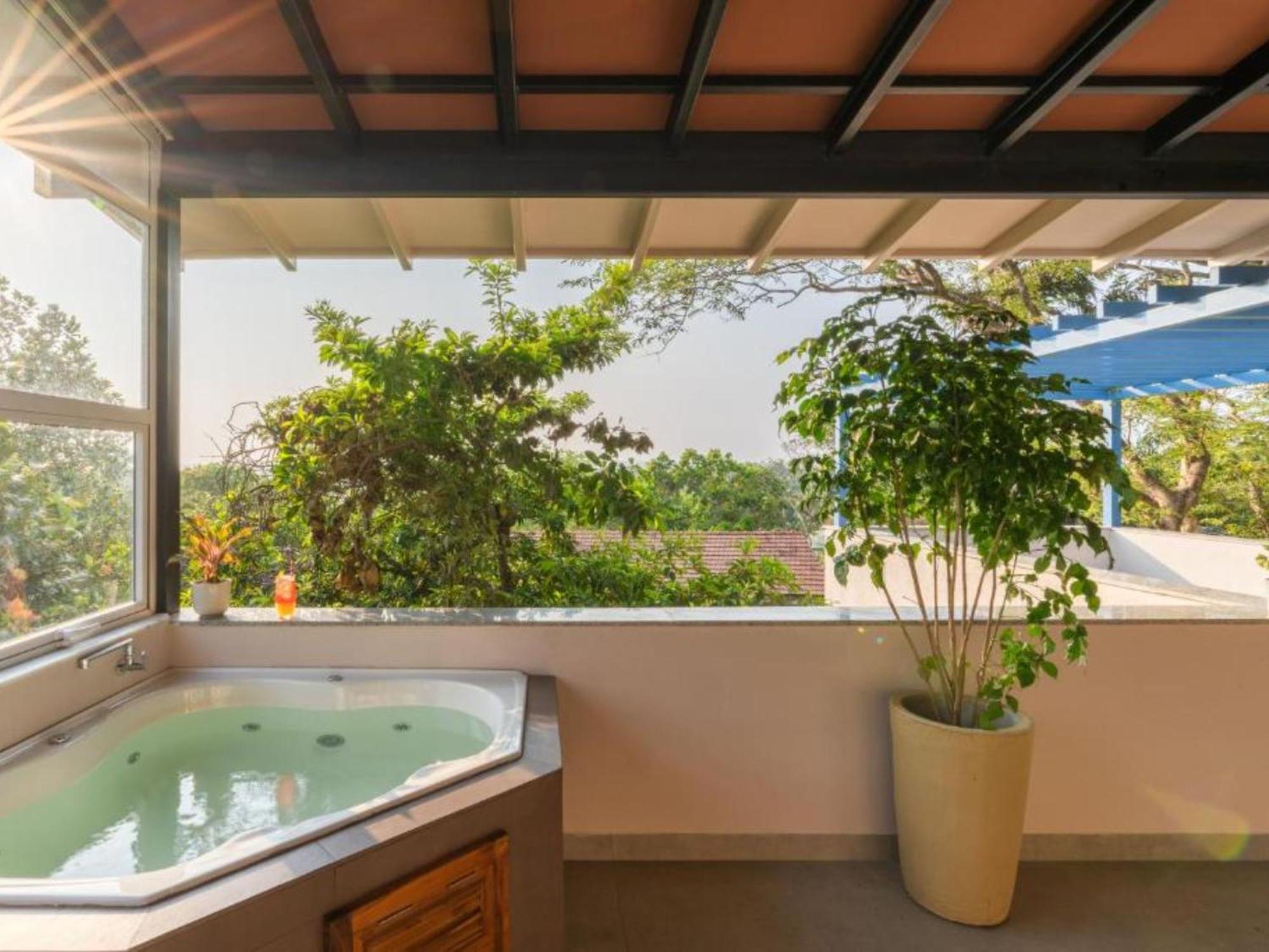 The Bam Goa, Saligao - Poshtel Hostel